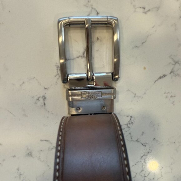 Men's Belt Nautica Size 44 Reversible black and brown, silver buckle - Picture 2 of 2